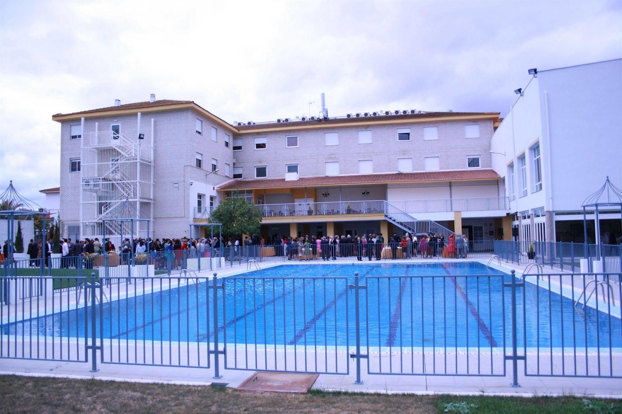 Hotel Acosta Ciudad De La Musica Villafranca de los Barros Exterior foto